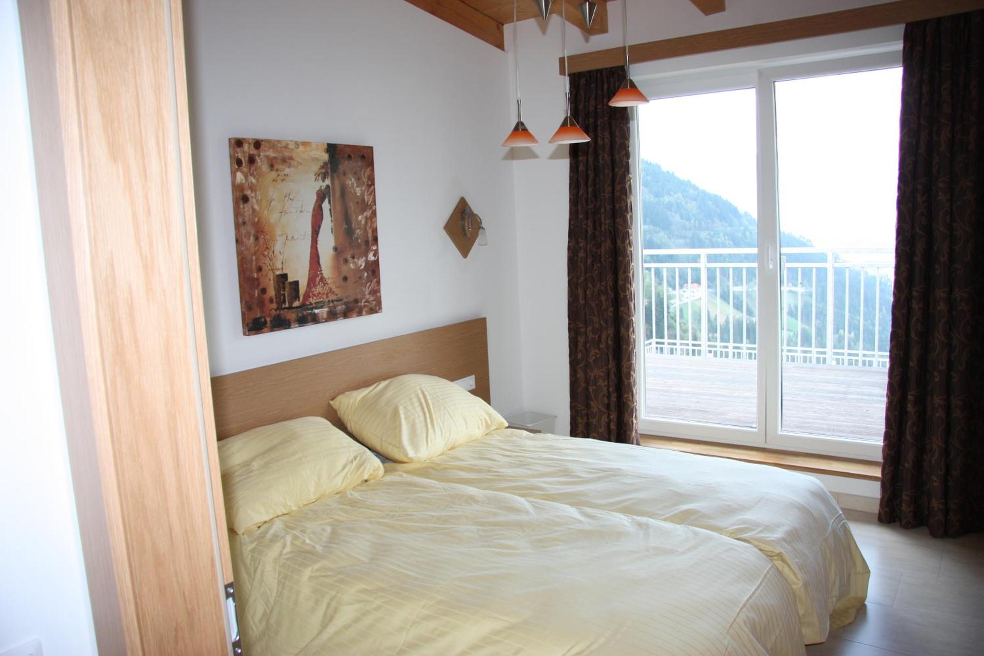 Panorama Spa Lodges Das.Schiller Bad Gastein Exterior photo